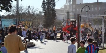 Vacaciones de invierno: tarde a pura fiesta en Plaza Brown