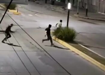 VIDEO. Sin control: vandalismo en pleno centro de Arrecifes