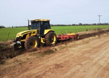 Más trabajos en caminos rurales de Arrecifes