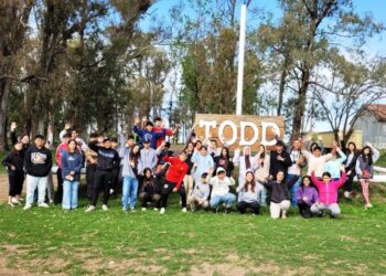 Estudiantes de la Secundaria 3 de Todd conocieron secretos