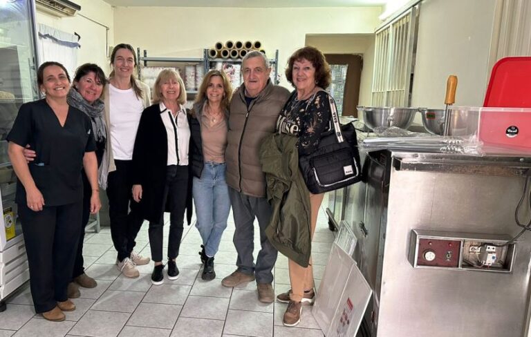 Donación del Arrecifes Automóvil Club al Hospital Municipal