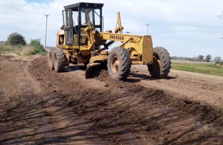 Mejoras en caminos rurales de Arrecifes
