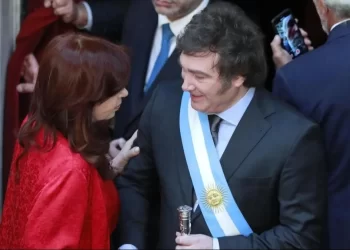 Fuerte cruce entre Milei y Cristina: “Presidente, deje de boludear en las redes”