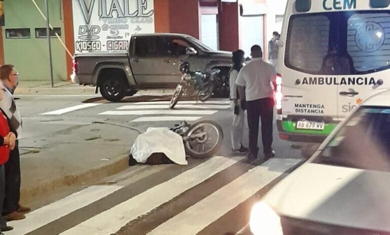 Conmoción por la muerte de una joven policía y su compañero en un accidente