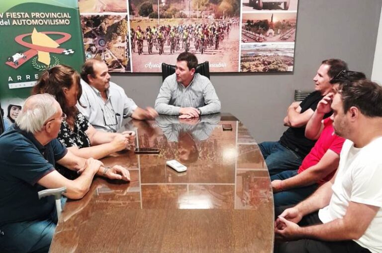 Comienza el encuentro Super 6 de fútbol infantil