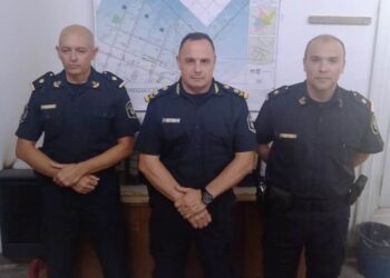 Autoridades arrecifeñas en la Comisaría 3ª de Pergamino