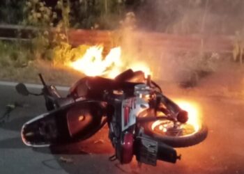 Se incendió una moto mientras circulaba por ruta 8