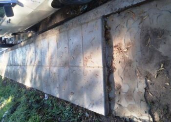 Colocan veredas en Avenida Belgrano