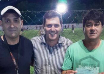 Bouvier entrega subsidios a clubes de Arrecifes