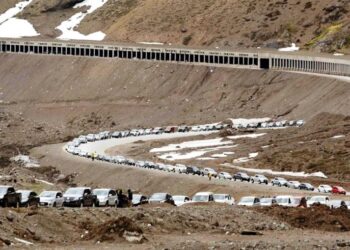 La Argentina reduce fuertemente los impuestos para comprar en el exterior