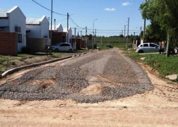 Trabajos de mantenimiento en calles de tierra