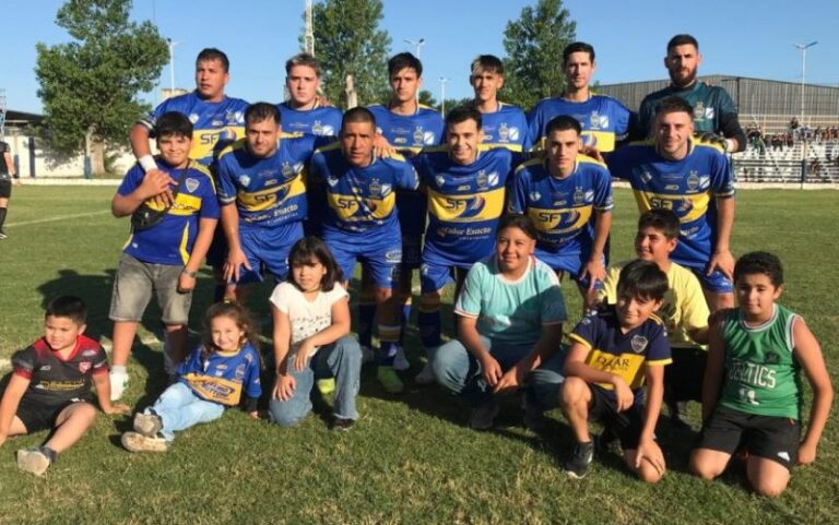 Fútbol local: los riesgos de dejar la ventana abierta con Gabilondo y Carbajales