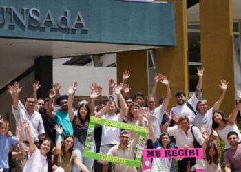 Treinta nuevos profesionales se recibieron en la UNSADA en diciembre