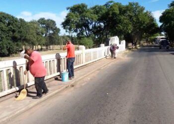 Barrieron el puente del Balneario ¿?