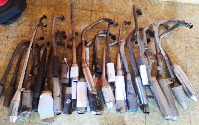 Secuestraron motos con escapes modificados