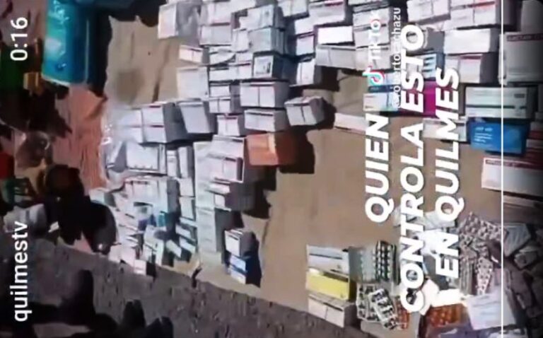 VIDEO. Venden en la calle medicamentos del Plan Remediar