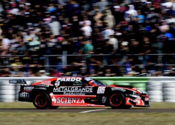 Podio de Agustín en el estreno del año del TC