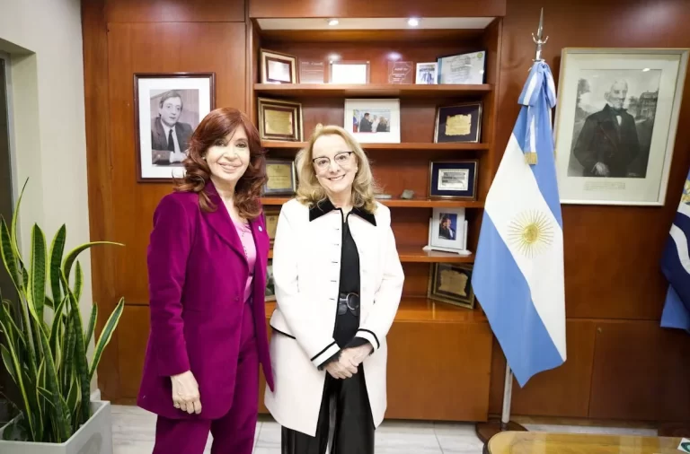 Increíble: desaparecieron 660 millones de dólares de Santa Cruz