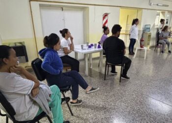Capacitación sobre plan de evacuación en el Hogar de Ancianos