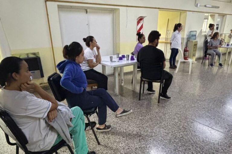 Capacitación sobre plan de evacuación en el Hogar de Ancianos