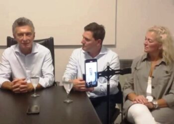 Mauricio Macri visitó Arrecifes y se reunió con Bouvier