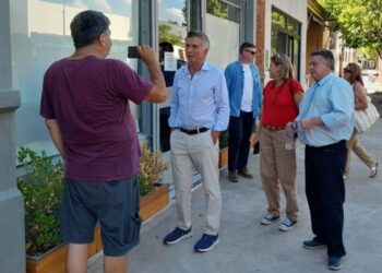 En Capitán Sarmiento, Macri criticó al gobierno de Milei y recibió el vuelto