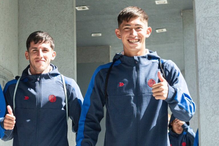 Banegas debutó oficialmente como titular en la Reserva de San Lorenzo