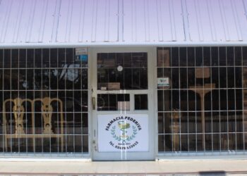 Grave robo en Farmacia Pederiva