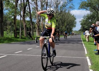 VIDEO. Nueva victoria de Melina Carrera