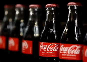 Coca-Cola anunció una inversión de 1.400 millones de dólares en la Argentina