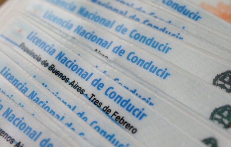 Llaman a retirar carnets de conducir en Arrecifes