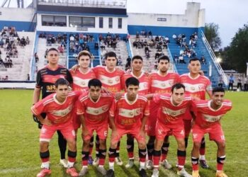 Torneo 5 Ligas: Villa goleó y quiere la punta