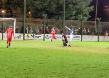 Torneo 5 Ligas: Obras pegó y Villa recibió