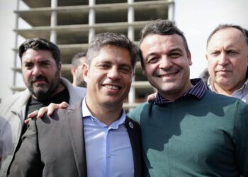 Alessandro y Gabilondo en el acto de los “500 días sin obra pública nacional”