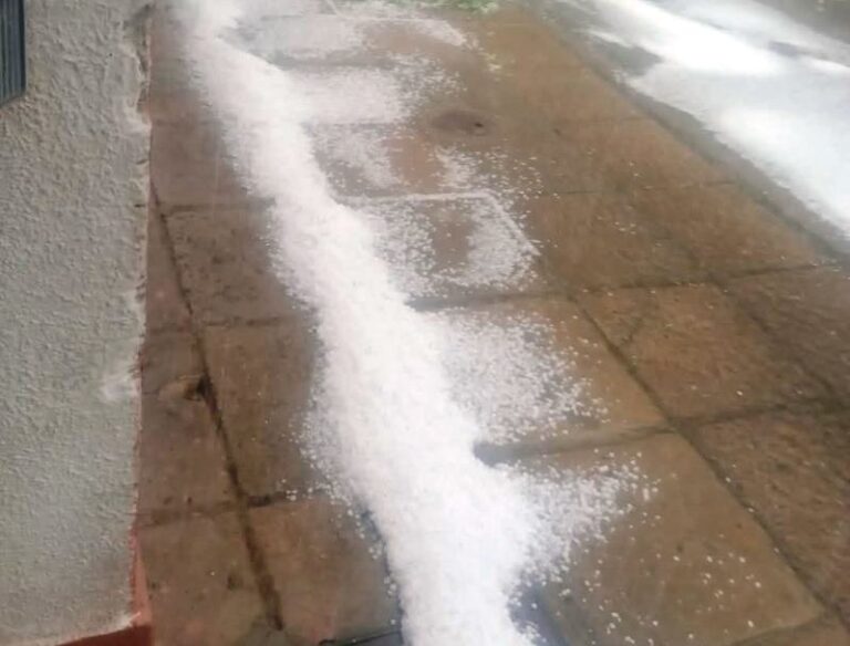 VIDEO. Cayó granizo en Carmen de Areco y hay alerta amarillo para Arrecifes