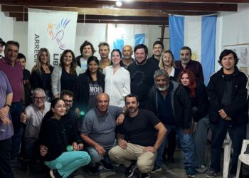 El mileísmo se mueve en Arrecifes