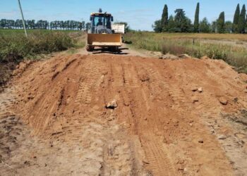 Más trabajos de mantenimiento vial en caminos rurales