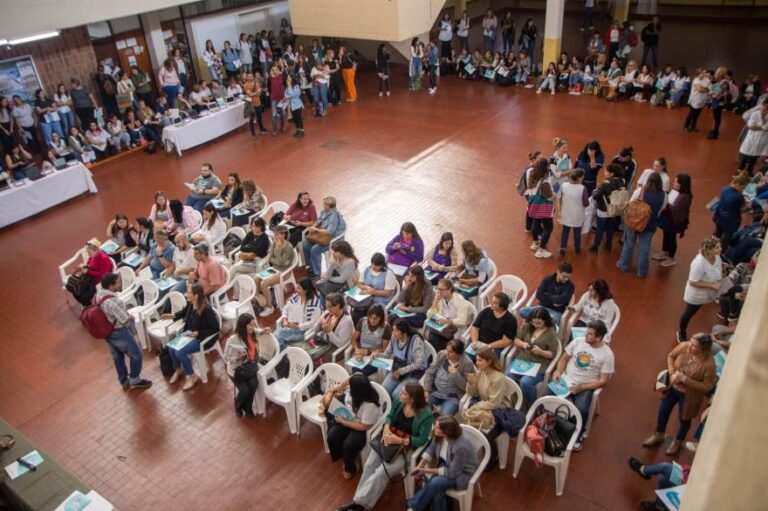 Más de 300 docentes participaron de la jornada de Educación Digital en Arrecifes