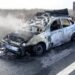 Se incendió por completo un auto de Arrecifes en la autopista