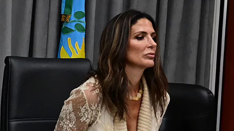 Escándalo en el juicio por la muerte de Maradona: apartaron a la jueza Makintach