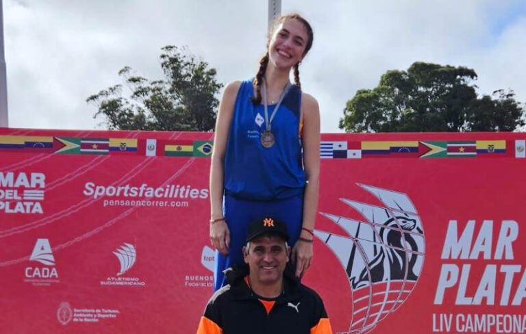 Renata Dentis, campeona argentina de Salto en Alto