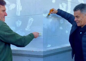 Julián Weich donó pintura en una jornada de simbólico pintado del Hospital