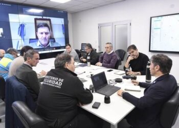 Bouvier participó de una reunión virtual con Kicillof