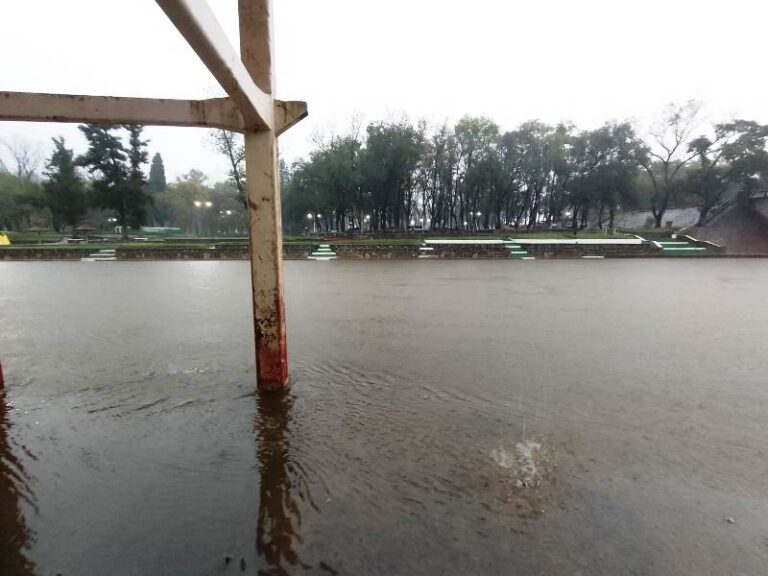 Rápida crecida del río Arrecifes