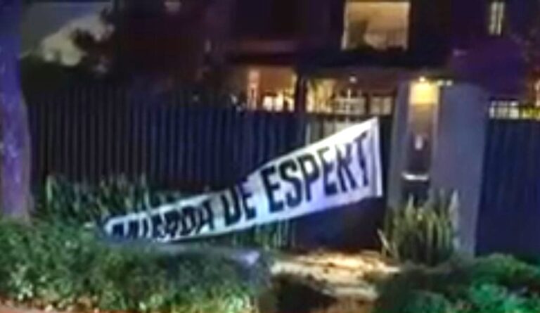 Se multiplican los ataques y amenazas por la detención de Cristina Kirchner