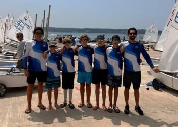 Arrecifeño compite en el Mundial de Optimist