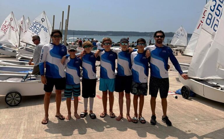 Arrecifeño compite en el Mundial de Optimist