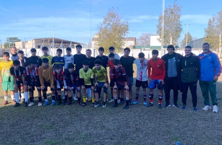 Ferro hizo una prueba de jugadores en Arrecifes