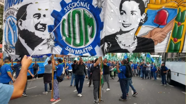 Gremios anuncian paro y movilización si le hacen cumplir la condena a Cristina