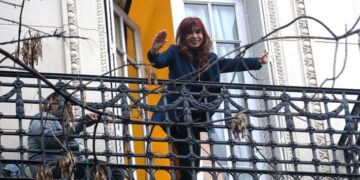 Espacios peronistas y gremios de Arrecifes invitan a movilizarse en defensa de CFK